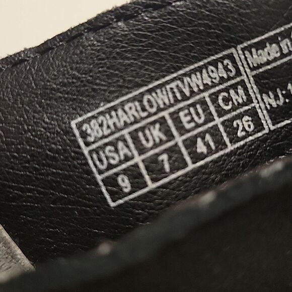 VIONIC CUTOUT BLACK LEATHER HEELED BACK ZIP BOOTIES HEELS BOOTS 9 - Picture 6 of 9